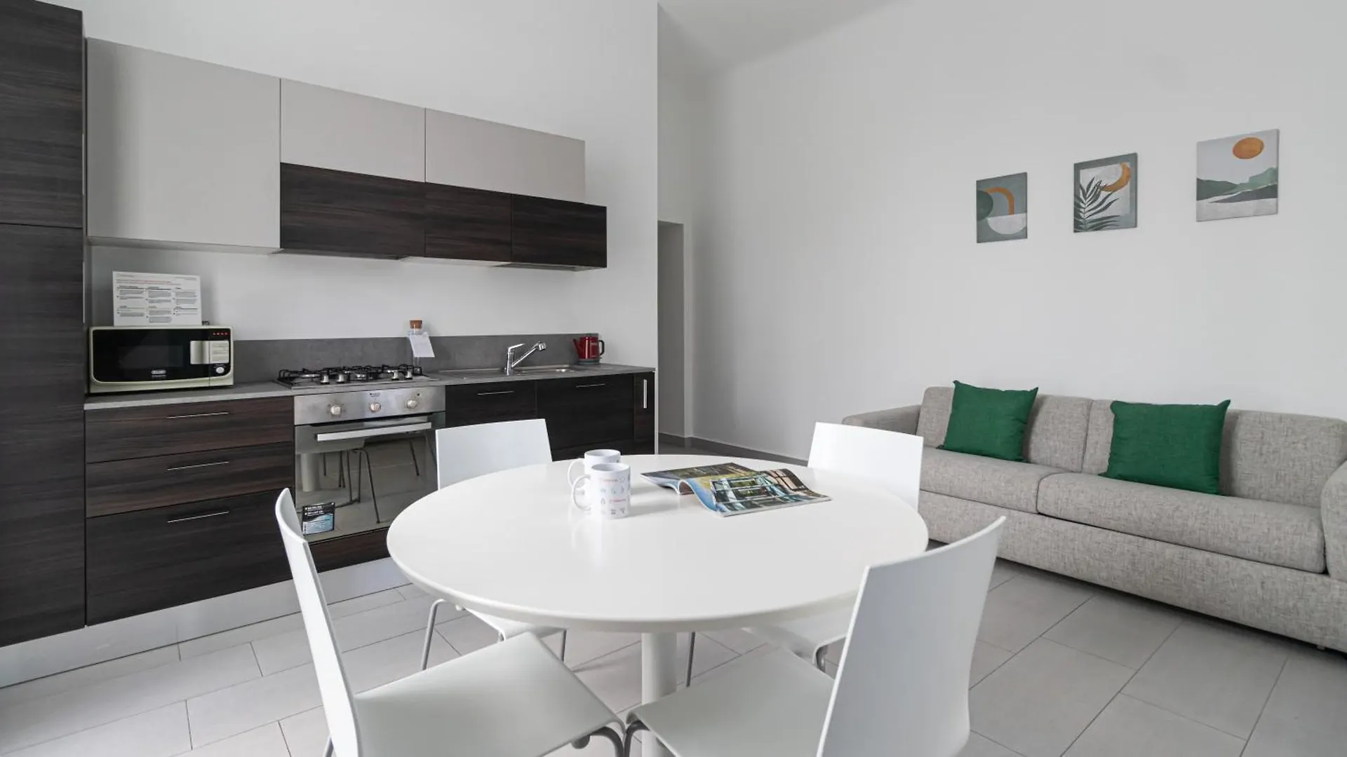 Italianway - Ponti 7 Apartment Milan