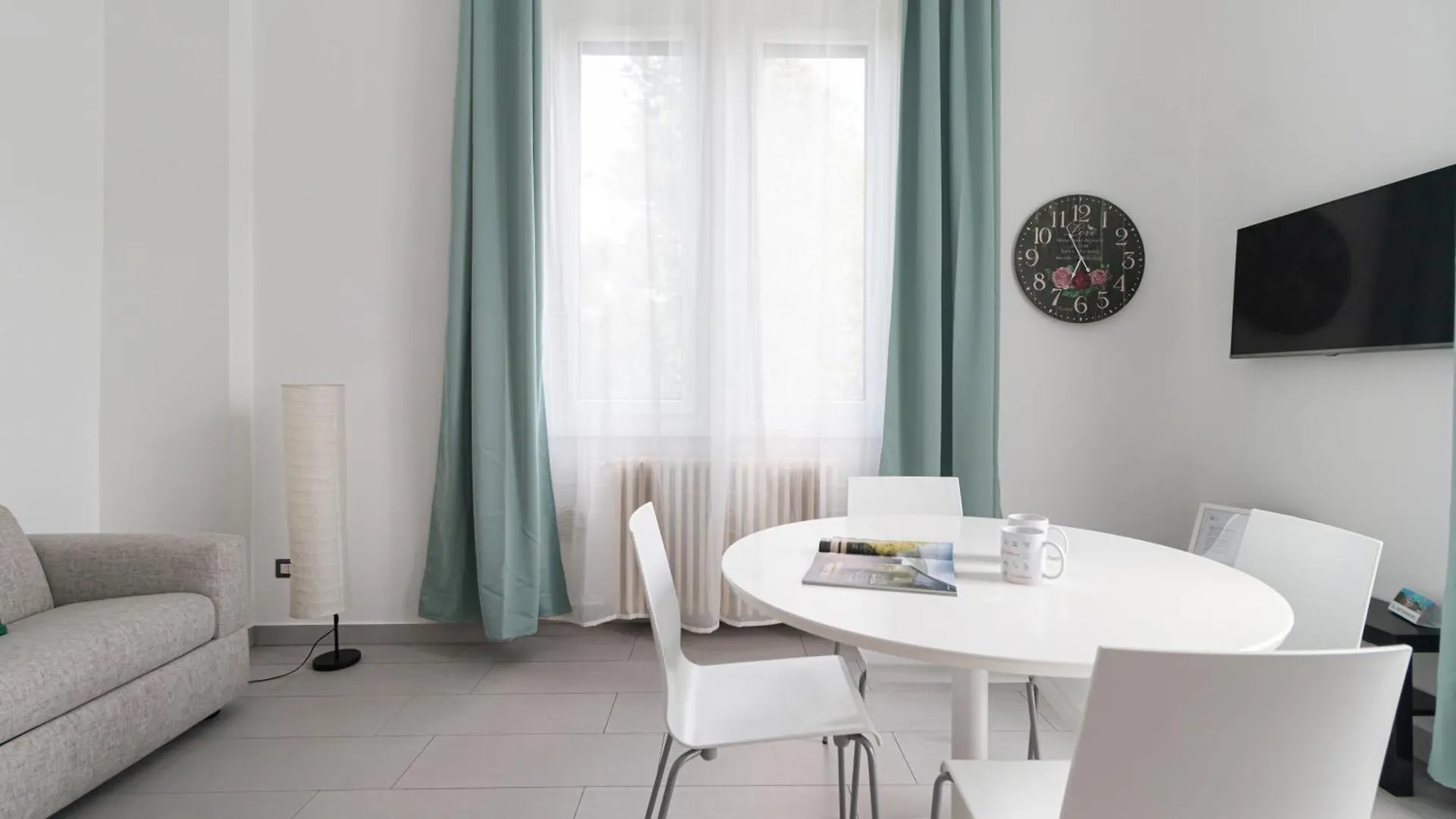 Italianway - Ponti 7 Apartment Milan 0*,